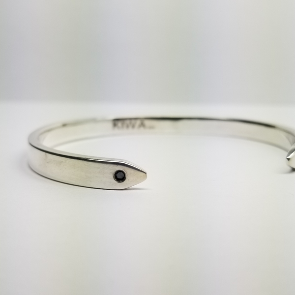 KIWA Bracelet - Picture 3 of 6